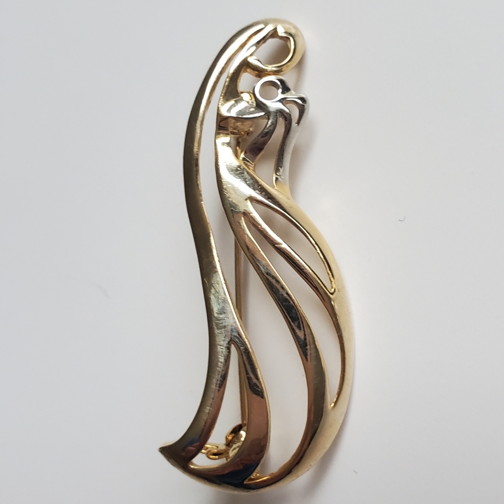 Elegant Gold & Silver Mother & Child Silhouette Brooch